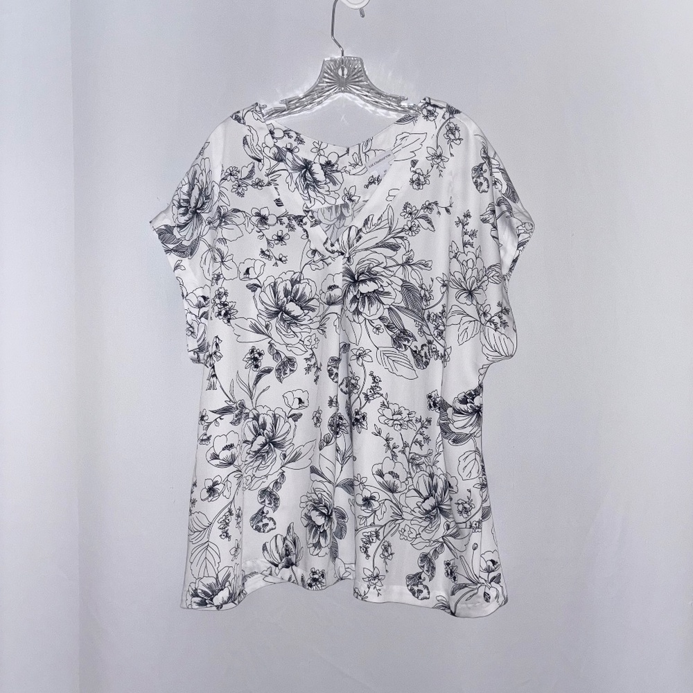Liz Claiborne Short Sleeve Blouse